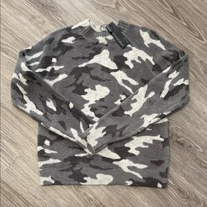 Banana Republic Camouflage Crewneck Sweater